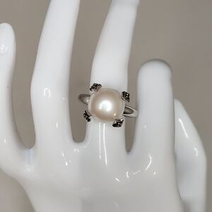 sterling silver authentic pearl ring sz 6 crown setting
